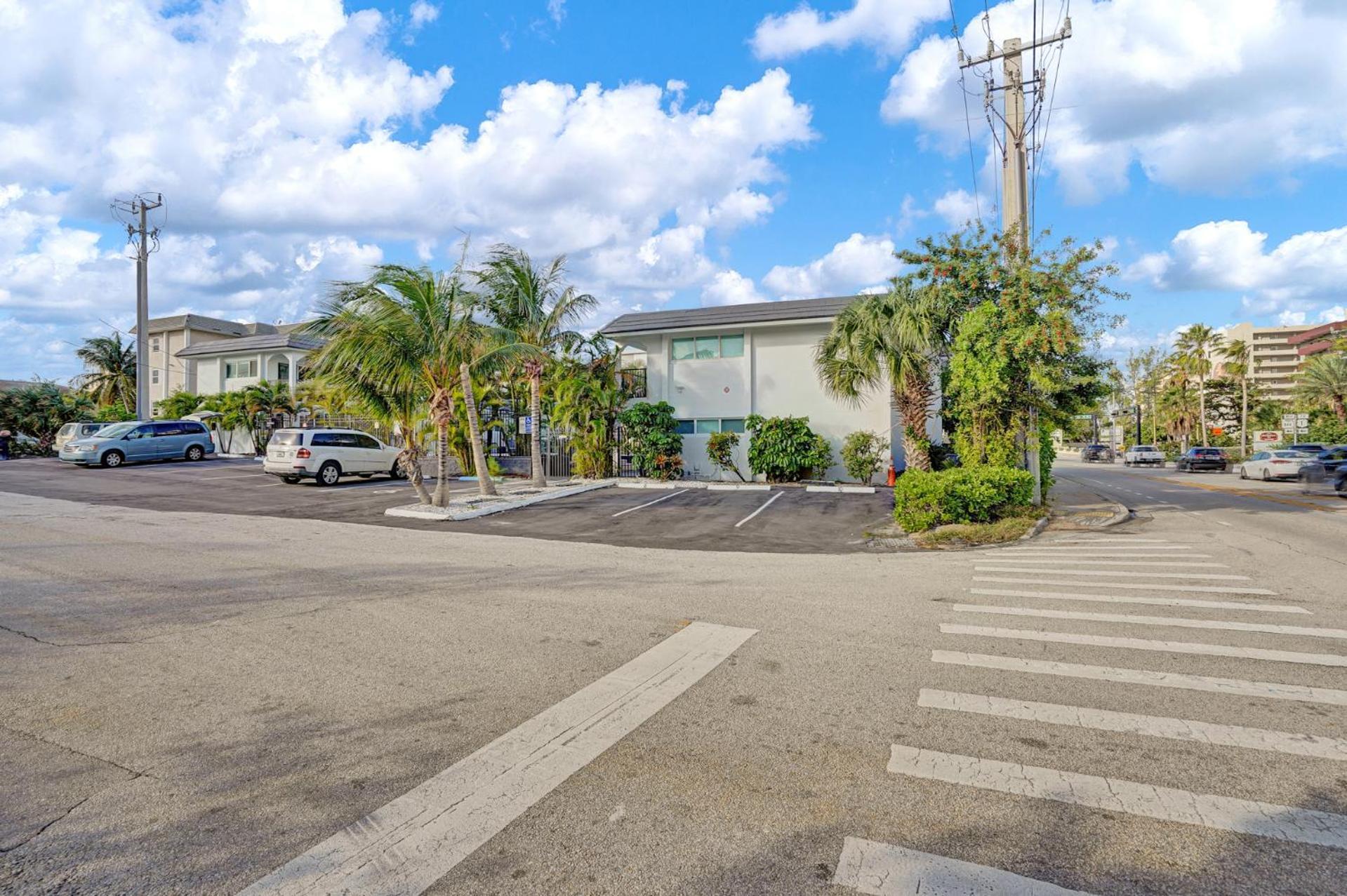 Ra Suites Pompano Beach Exterior photo
